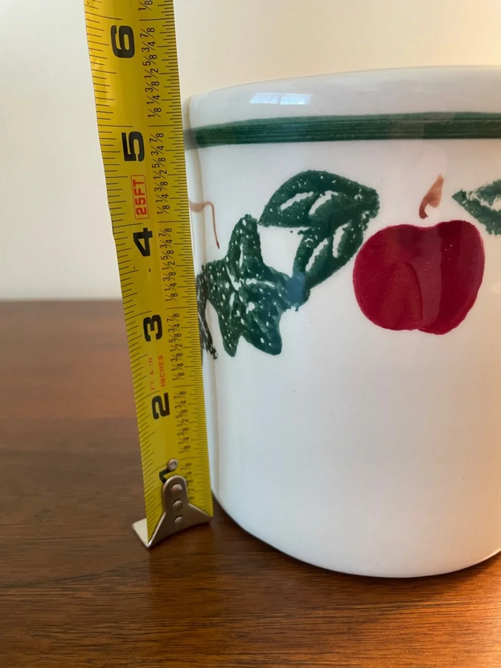 Ceramic Apple and Ivy Utensil Crock - Red & Green